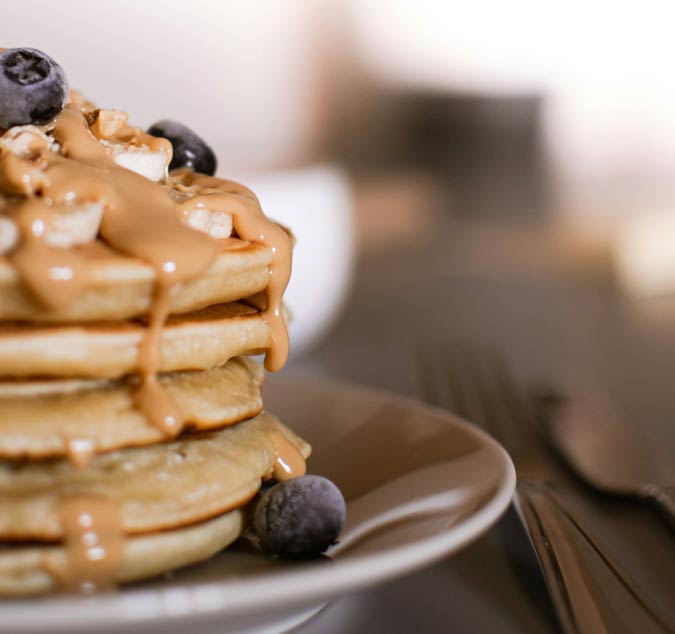 pancakes with peanut butter