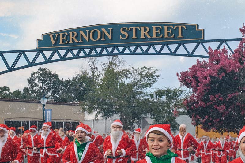 Santa Hustle in Roseville