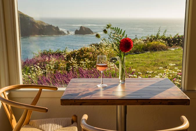 Dining in spring