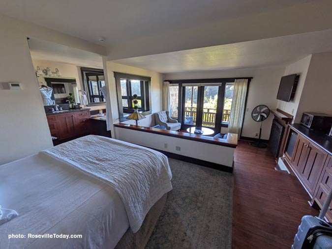 interior view of room at Noyo Harbor Inn