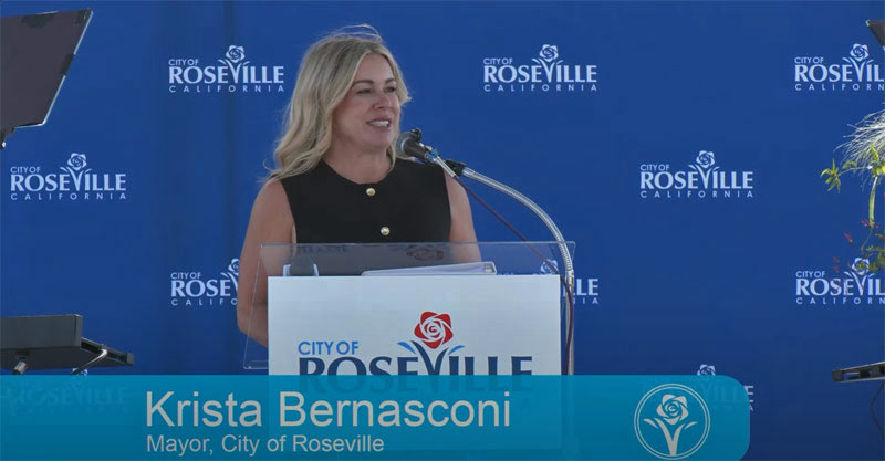 Krista Bernasconi delivering Roseville State of the City Address